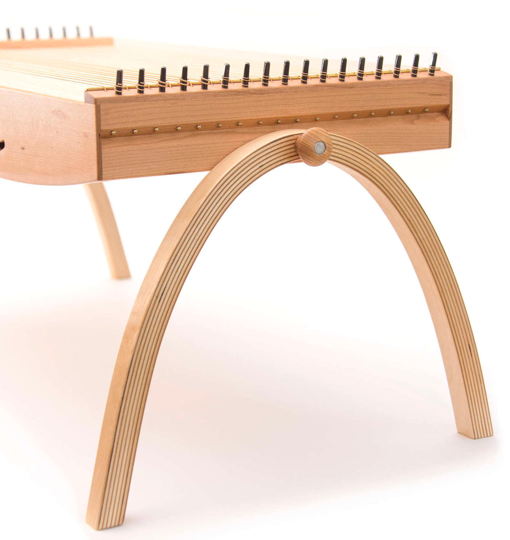 Kleine Rundständer, 28 cm hoch, mit Holzgriffen und Muffe
